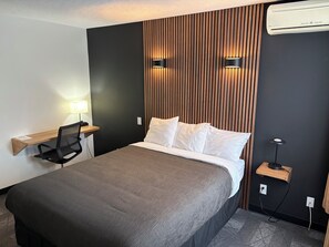 Single Room | Free WiFi, bed sheets