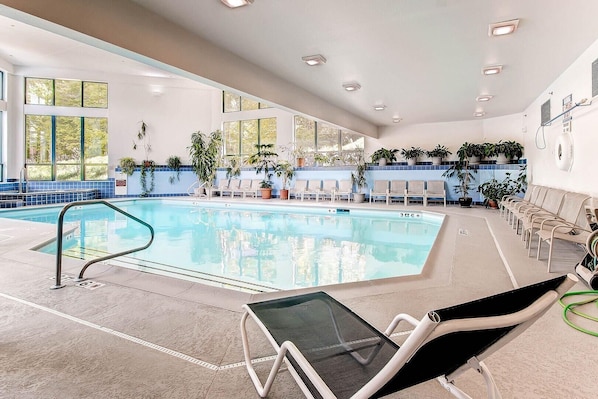 Pool - Sunrise - W Glade J-1 (Killington)