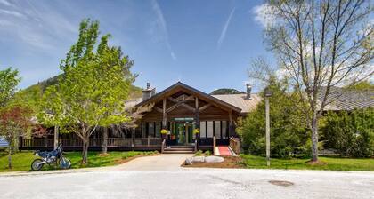 Pico Village Resort H304