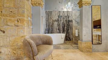 House, 3 Bedrooms, Smoking | Bathroom