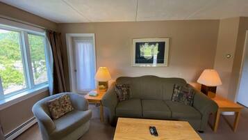 Condo, 1 Queen Bed with Sofa bed (Pico Village Resort D209) | Living area