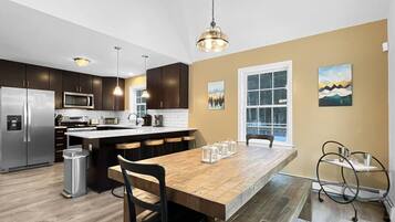 House, Multiple Beds (The Mendon House) | Private kitchen