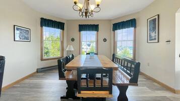 Kondominium, 2 Tempat Tidur Queen (High View at Short Sands) | Tempat makan