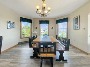 Condo, 2 Queen Beds (High View at Short Sands) | Dining - High View at Short Sands (York Beach)