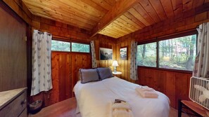 House, Multiple Beds (Treehouse Home)