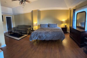 5 habitaciones, wifi y ropa de cama 