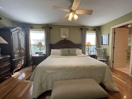 House, Multiple Beds (Harbor Hideaway) | 4 bedrooms