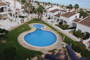Udendørs pool