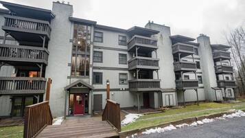 Condo, 1 cama King size (Gateway Condo A25) | Exterior