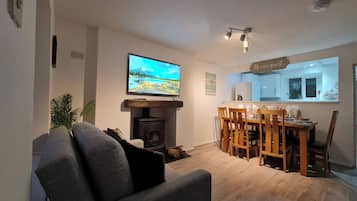 House | Living area | TV, fireplace
