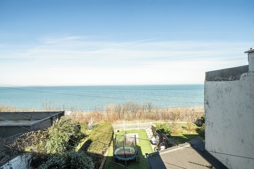 Stunning Sea View Blue Haven in Penmaenmawr