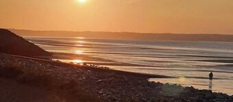 Stunning Sea View Blue Haven in Penmaenmawr