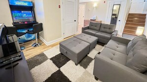 Apartment, Mehrere Betten (Sunrise Timberline A2 - Ski Shack) | Wohnbereich