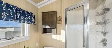 Ferienhaus, Mehrere Betten (Sea Esta) | Badezimmer