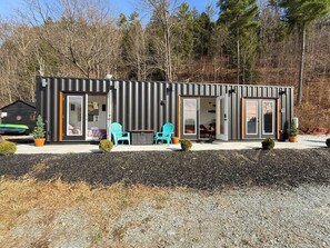 Ferienhaus, Mehrere Betten (Zen Box Farm) | Aussenbereich