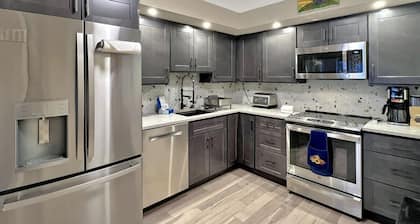 Gateway Condo A10