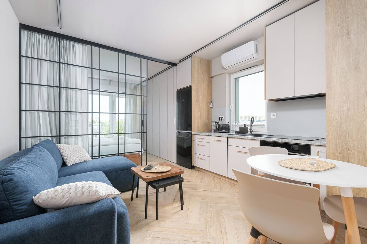 Comfort-studio, parveke | Silitysrauta/-lauta, ilmainen Wi-Fi