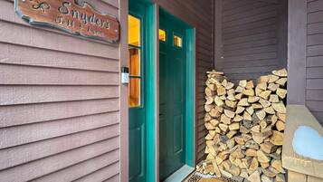 Condo, Multiple Beds (Kettle Brook B3) | Exterior detail