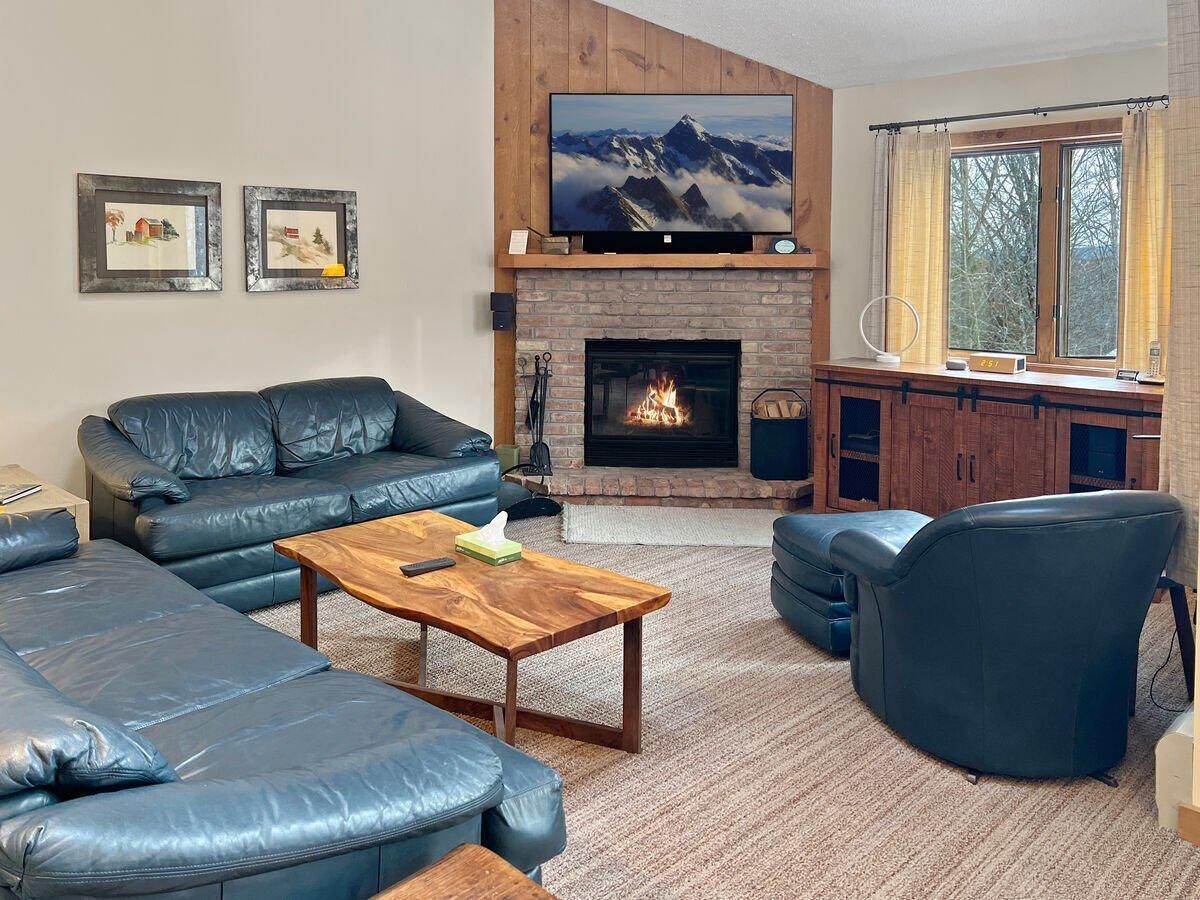 Condo, Multiple Beds (Kettle Brook B3) | Living area