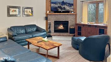 Condo, Multiple Beds (Kettle Brook B3) | Living area