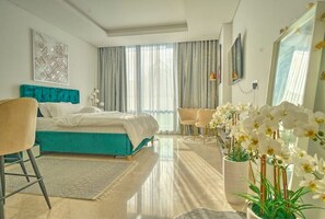 1 bedroom, iron/ironing board, WiFi - The Sterling Paradise (Dubai)