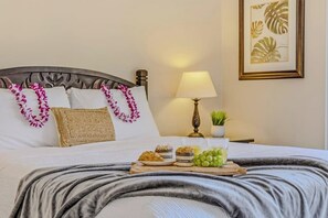 Iron/ironing board, internet, bed sheets