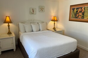 3 habitaciones, tabla de planchar con plancha, internet y ropa de cama 
