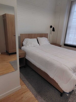 1 bedroom, WiFi, bed sheets