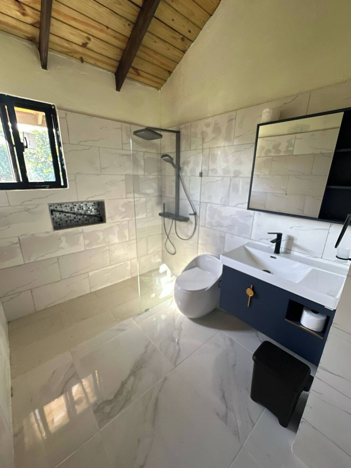 Towels, toilet paper