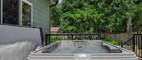 Bain à remous extérieur