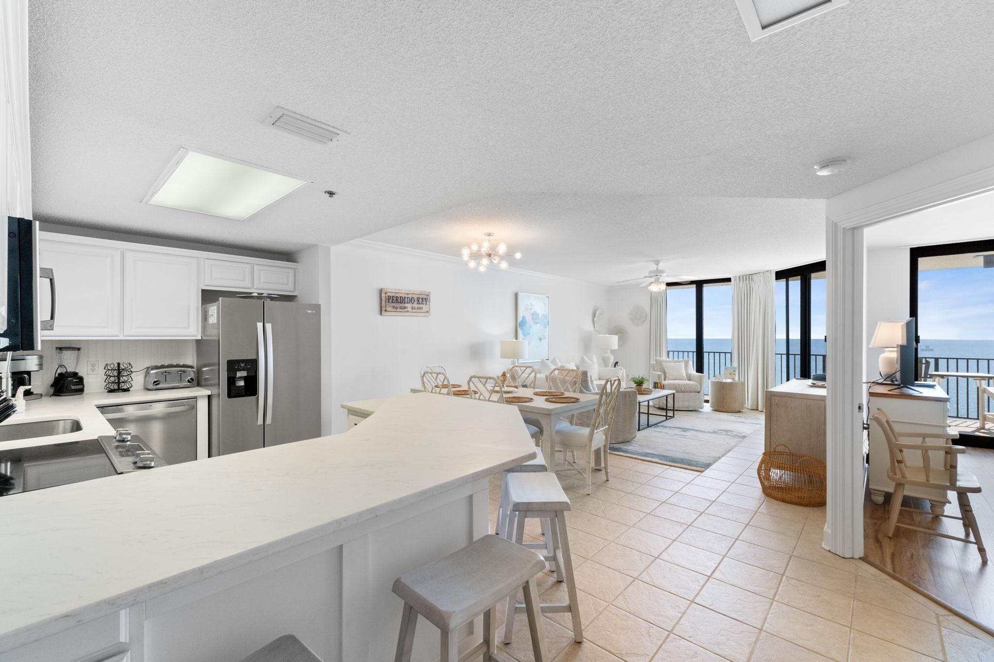 Condo, Multiple Beds (Phoenix VIII 1503) | Private kitchen | Oven, toaster