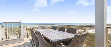 Hus, flere senger (Lil' Tip Sea) | Utendørsservering