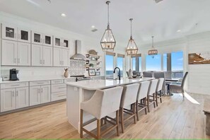 House, Multiple Beds (Lil' Tip Sea) | Private kitchen