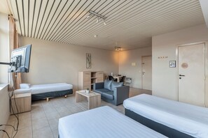 Room, 1 Bedroom | 1 bedroom