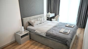 2 bedrooms, iron/ironing board, WiFi, bed sheets
