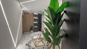 Sảnh tiếp tân