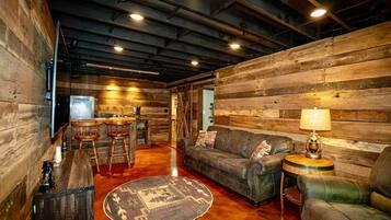 Smart TV, fireplace, ping pong