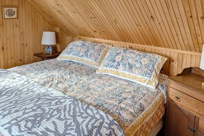 2 habitaciones, tabla de planchar con plancha, internet y ropa de cama