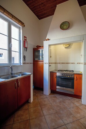 Townhome, Balcony, Beach View | Private kitchen - Urban Beach - Casa Amarela (Carvoeiro)