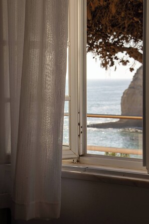 Townhome, Balcony, Beach View | 4 bedrooms, iron/ironing board, free WiFi - Urban Beach - Casa Amarela (Carvoeiro)