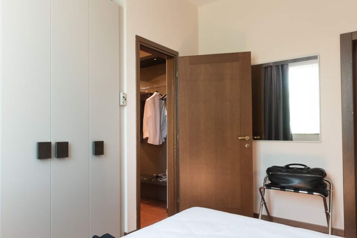 Superior suite | 1 slaapkamer, een kluis op de kamer, een bureau, een laptopwerkplek