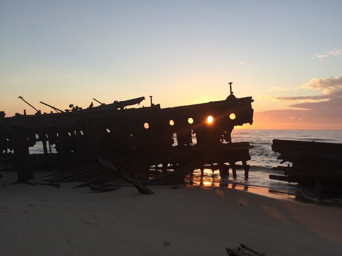 702 Retro Villa, Kingfisher Bay, K'gari, Fraser Island