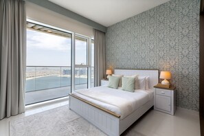 3 bedrooms - Waterfront Living w Unparalleled Sea Palm Vws (Dubai)