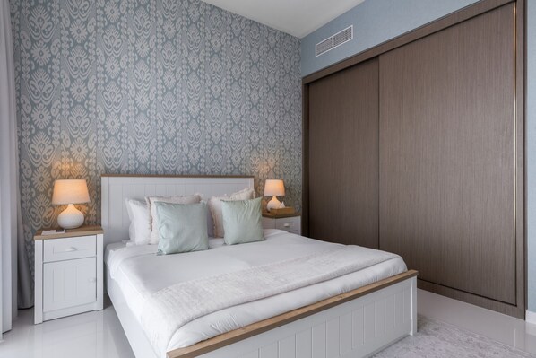 Apartment | 3 bedrooms - Waterfront Living w Unparalleled Sea Palm Vws (Dubai)