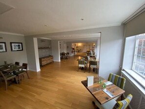 Restaurant - The Coach House (Newcastle-upon-Tyne)