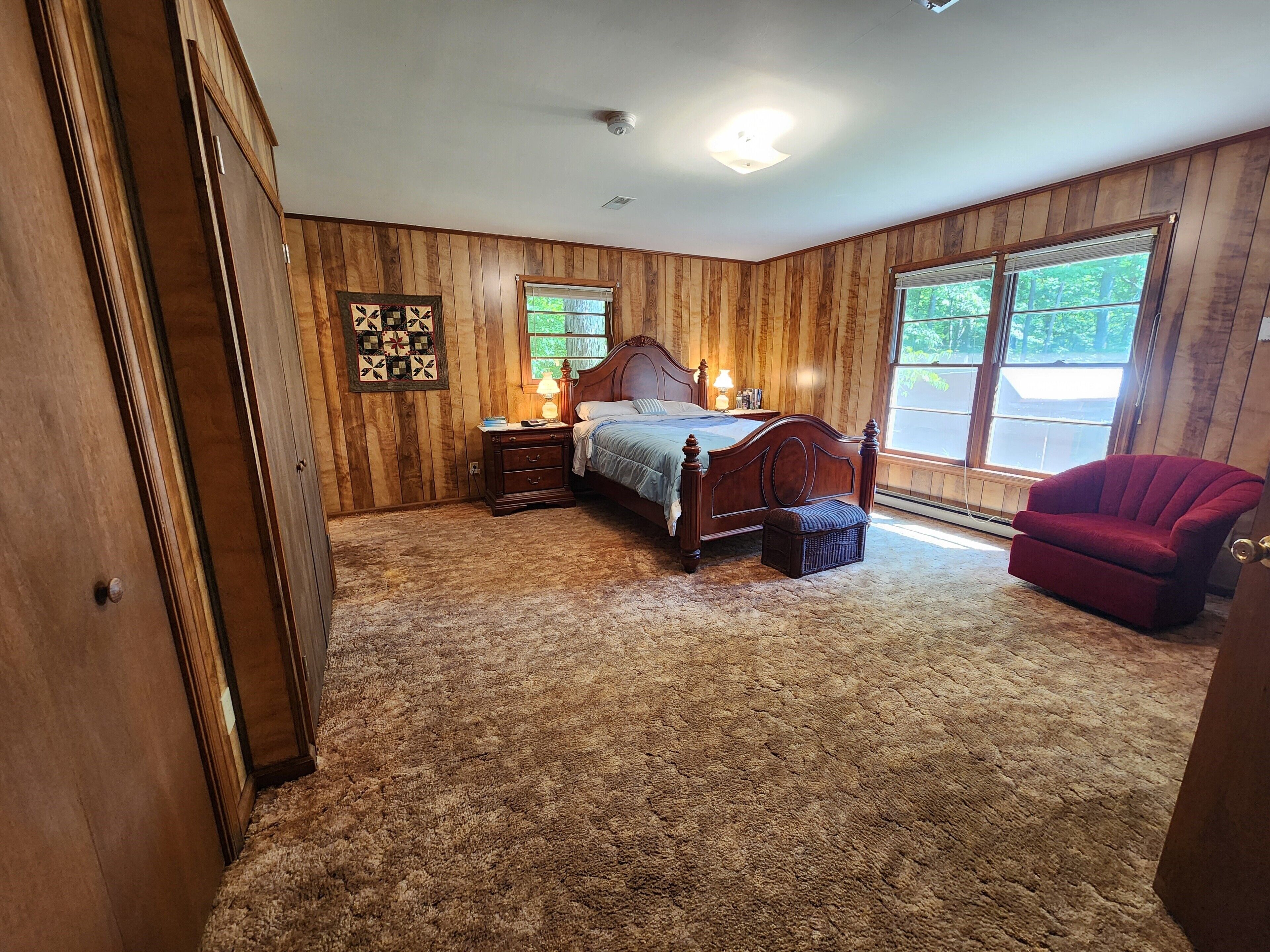 2 bedrooms, WiFi, bed sheets, wheelchair access