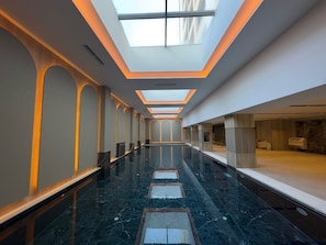 Seasonal outdoor pool - Grand VM Conference & SPA (Golem)