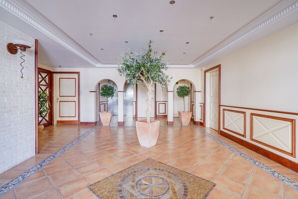 Interior - Center Arcachon : Terrace 100m², Parking, 5 Pers (Arcachon)