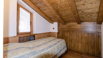 3 Schlafzimmer, Bügeleisen/Bügelbrett, Bettwäsche