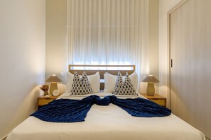 2 室のベッドルーム、アイロン / アイロン台、インターネット、ベッドシーツ